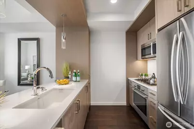 1321 Seneca Street #2202, Seattle, WA 98101 - Photo 12