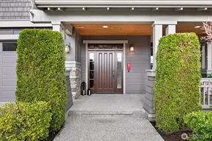 9026 NE 127th Pl, Kirkland, WA 98034 - Photo 2