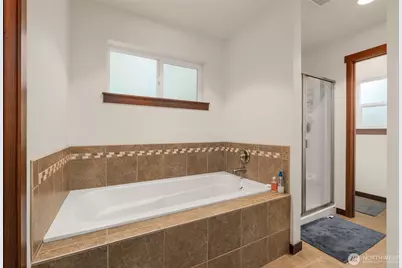 19036 18th Avenue NE, Shoreline, WA 98155 - Photo 22