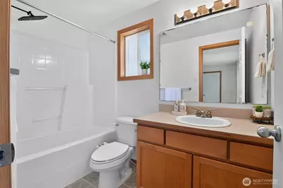 449 Dallas Street, Mount Vernon, WA 98274 - Photo 24