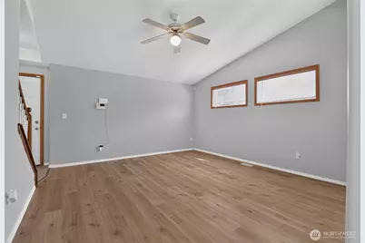 449 Dallas Street, Mount Vernon, WA 98274 - Photo 10