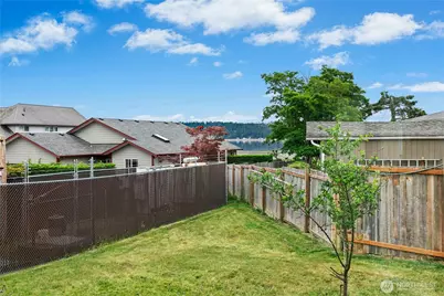 801 Walker Avenue, Oak Harbor, WA 98277 - Photo 24