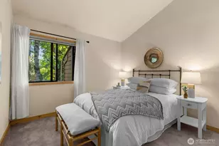 11416 NE 128th St, Kirkland, WA 98034 - Photo 16