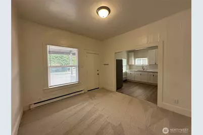 2519 Baker Avenue, Everett, WA 98201 - Photo 8