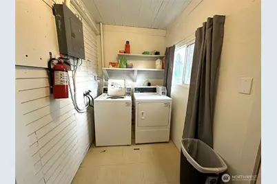 2519 Baker Avenue, Everett, WA 98201 - Photo 32