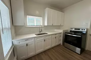 2519 Baker Ave, Everett, WA 98201 - Photo 12