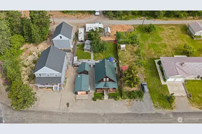 409 W Alaska Avenue, Roslyn, WA 98941 - Photo 32
