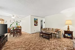 18308 41st Pl W, Lynnwood, WA 98037 - Photo 4