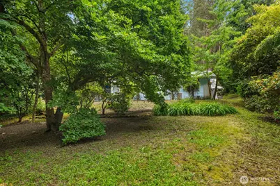 9429 240th Avenue SE, Issaquah, WA 98027 - Photo 16