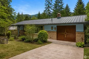9429 240th Ave SE, Issaquah, WA 98027 - Photo 1