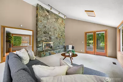 208 Hawthorn Road, Bellingham, WA 98225 - Photo 10