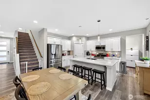 2210 SW Putnam Dr, Oak Harbor, WA 98277 - Photo 8