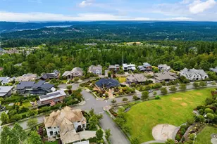 3489 NE Harrison St, Issaquah, WA 98029 - Photo 36