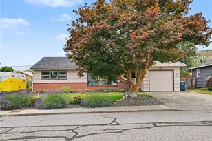 1117 Idaho St, Wenatchee, WA 98801 - Photo 2