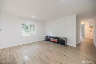 11424 36th Dr NE, Marysville, WA 98271 - Photo 6