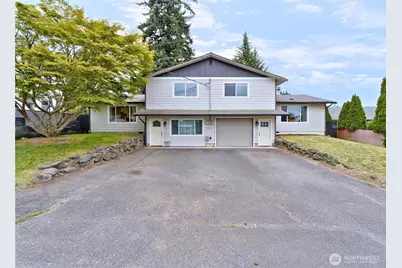 6518 Elliott Way #A-B, Everett, WA 98203 - Photo 2
