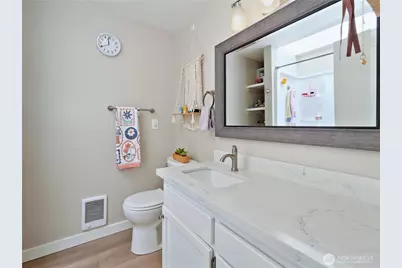 6518 Elliott Way #A-B, Everett, WA 98203 - Photo 12