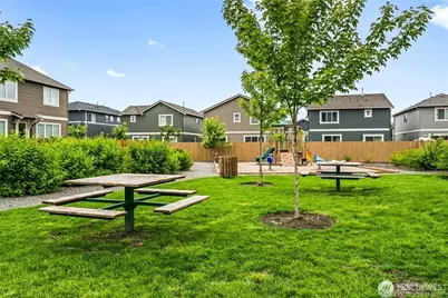 1112 27th Street NW, Puyallup, WA 98371 - Photo 24