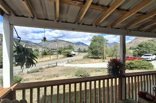 10 Broadway St, Loomis, WA 98827 - Photo 10