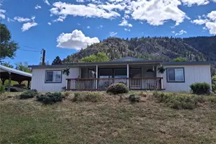 10 Broadway St, Loomis, WA 98827 - Photo 2