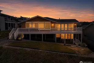 719 Fort Ebey Rd, Coupeville, WA 98239 - Photo 38