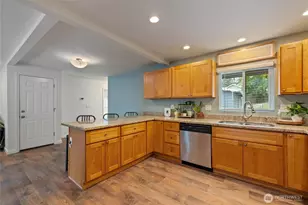 5606 Vickery Ave E, Tacoma, WA 98443 - Photo 8