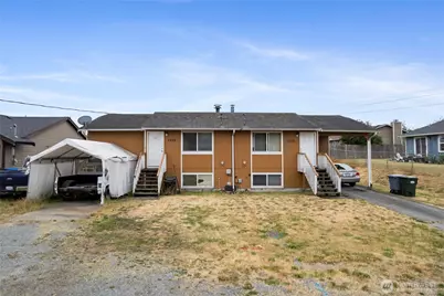 1208 111th Street S, Tacoma, WA 98444 - Photo 1