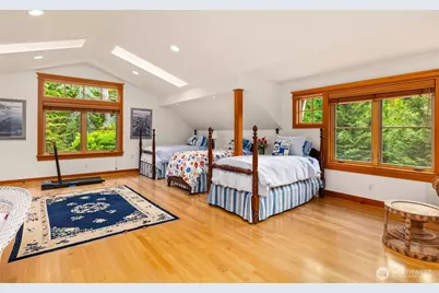 10374 Country Club Road, Bainbridge Island, WA 98110 - Photo 34