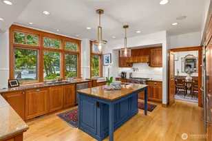 10374 Country Club Rd, Bainbridge Island, WA 98110 - Photo 8