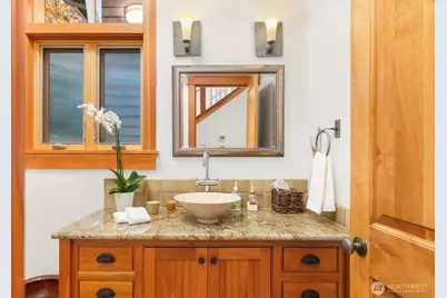 10374 Country Club Road, Bainbridge Island, WA 98110 - Photo 34