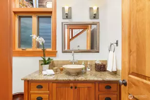 10374 Country Club Rd, Bainbridge Island, WA 98110 - Photo 34