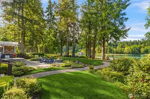 10374 Country Club Rd, Bainbridge Island, WA 98110 - Photo 38