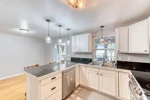 18427 Brandywine Ct SW, Rochester, WA 98579 - Photo 8