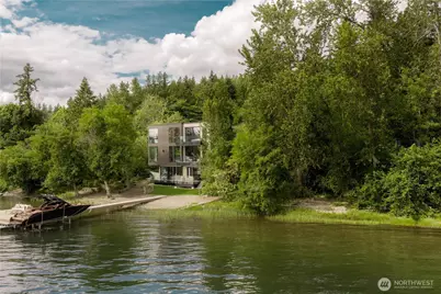 3101 E Lake Sammamish Parkway NE, Sammamish, WA 98074 - Photo 2