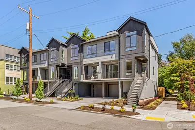 4464 Midvale Avenue N, Seattle, WA 98103 - Photo 1