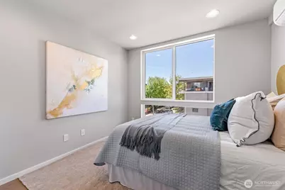 4464 Midvale Avenue N, Seattle, WA 98103 - Photo 22
