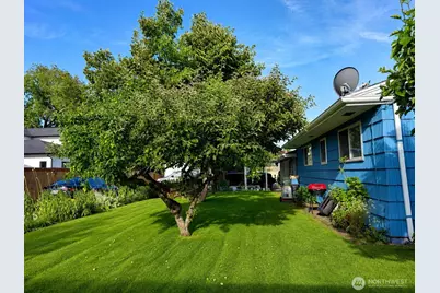 1323 Violet Meadow Street S, Tacoma, WA 98444 - Photo 4