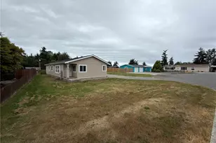 1704 S Delores Pl, Port Angeles, WA 98363 - Photo 22