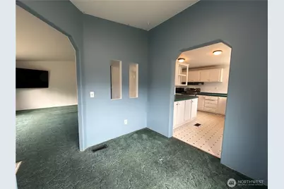 1704 S Delores Place, Port Angeles, WA 98363 - Photo 4