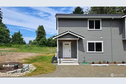 3111 E Camellia Way, Port Orchard, WA 98366 - Photo 2