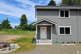 3111 E Camellia Way, Port Orchard, WA 98366 - Photo 2