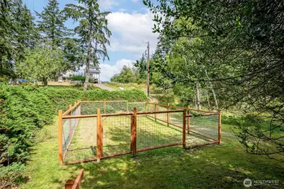 1207 E Madrona Boulevard NW, Lakebay, WA 98349 - Photo 28