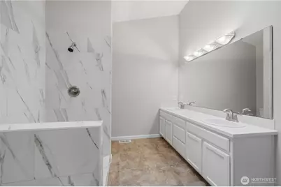 18012 Ambleside Court, Arlington, WA 98223 - Photo 16