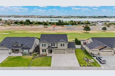 4309 Hedman Court NE, Moses Lake, WA 98837 - Photo 2