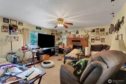 327 Chicago Boulevard S, Pacific, WA 98047 - Photo 8