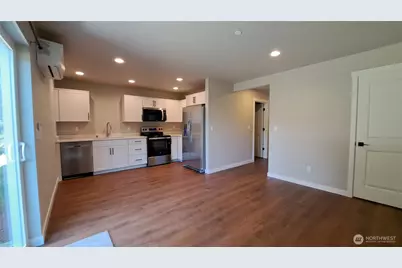 3113 E Camellia Way, Port Orchard, WA 98366 - Photo 14