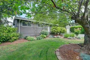 20607 81st Ave W, Edmonds, WA 98026 - Photo 2
