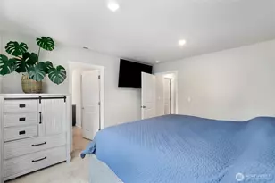 18708 Emmons Ct E, Puyallup, WA 98374 - Photo 12