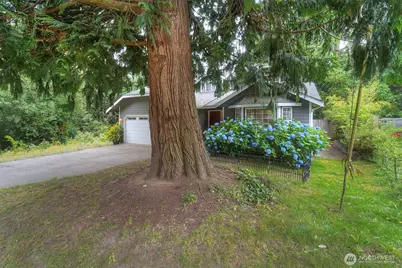 22035 Sea Vista NE, Poulsbo, WA 98370 - Photo 6