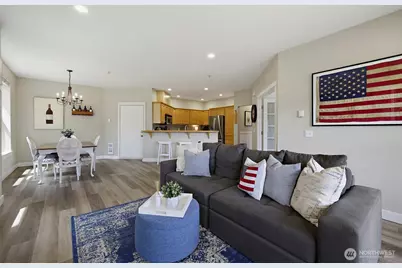 7705 Fairway Avenue SE #204, Snoqualmie, WA 98065 - Photo 6